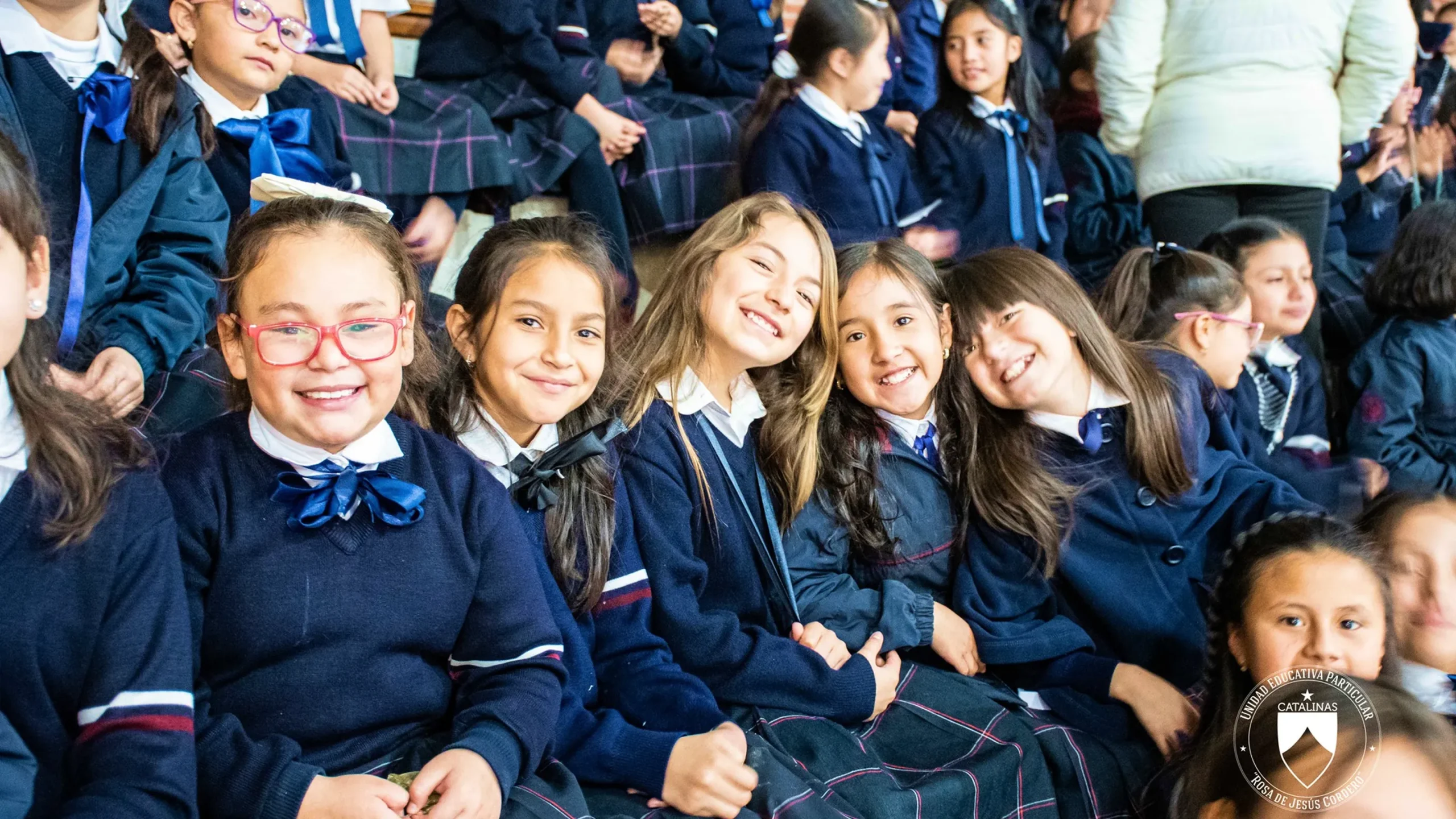 IMG-GALLERY-ESTUDIANTES-CATALINAS-6